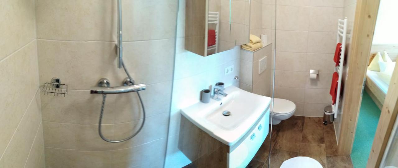 Ferienhaus Regina Верфенвенг Екстериор снимка