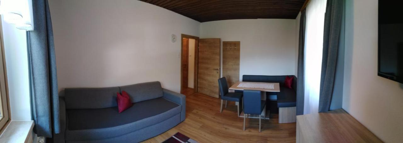 Ferienhaus Regina Верфенвенг Стая снимка